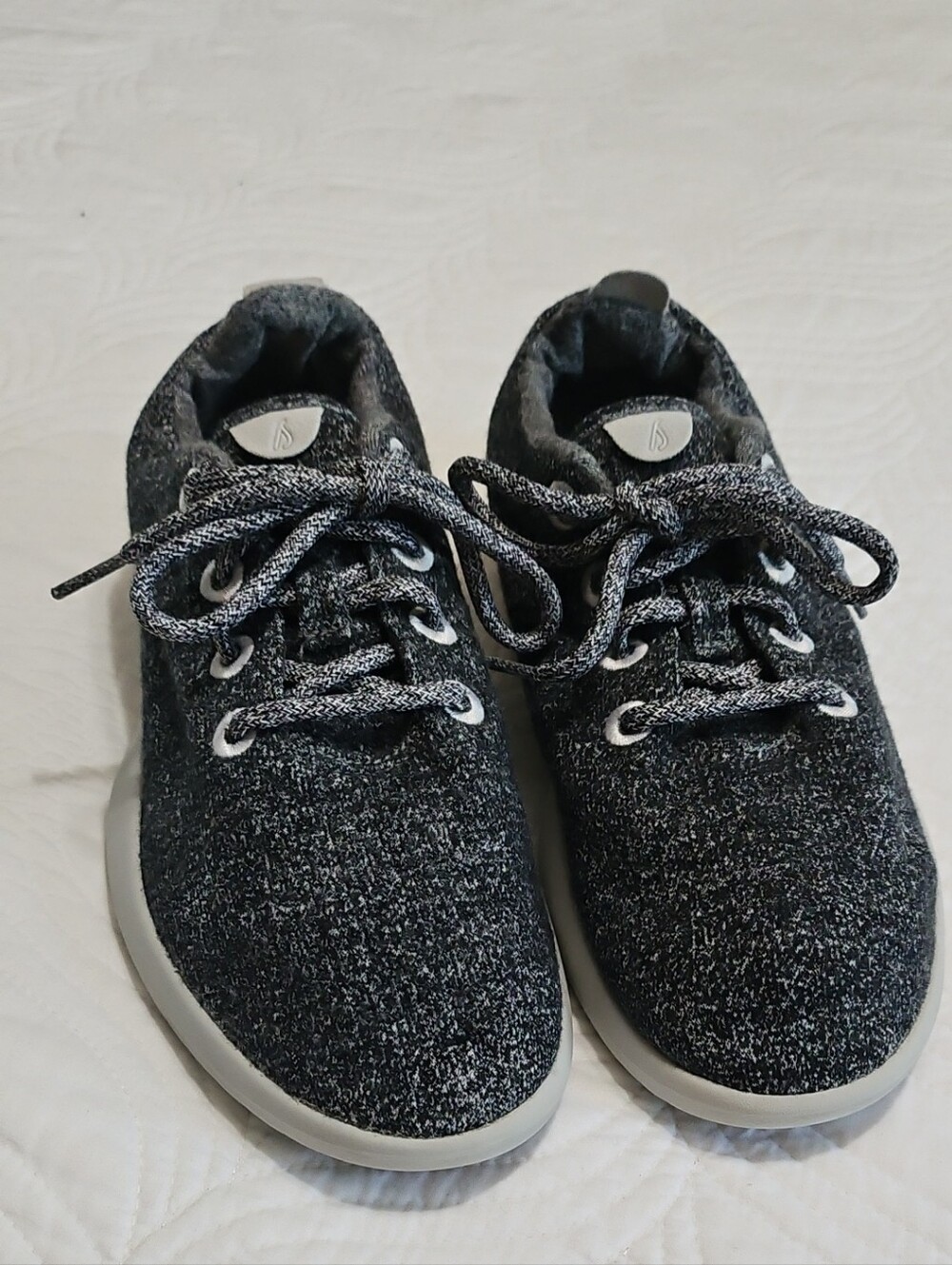 allbirds Wool Runners in Charcoal/White Sz W9